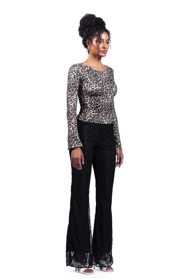Dark Lace “black pants dentelle”