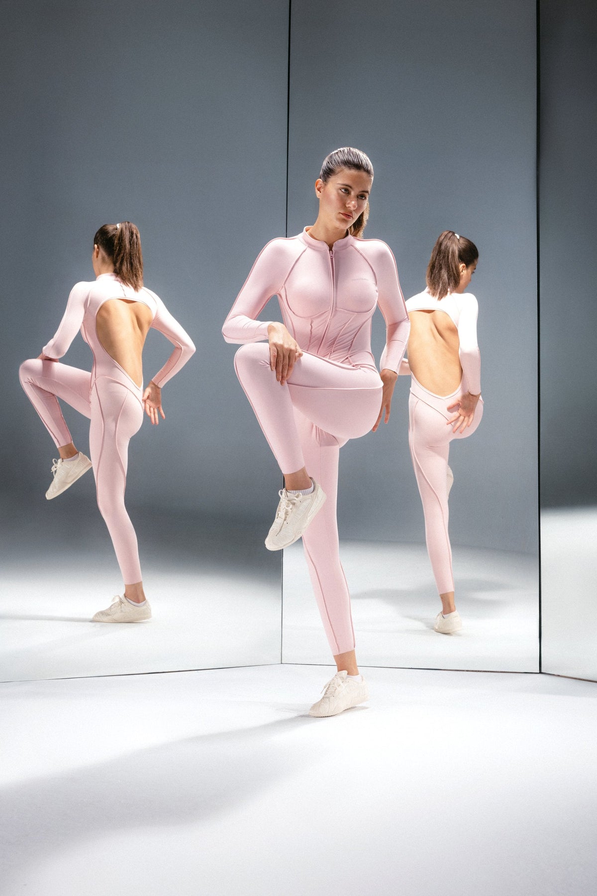 Light Baby Pink Backless Set