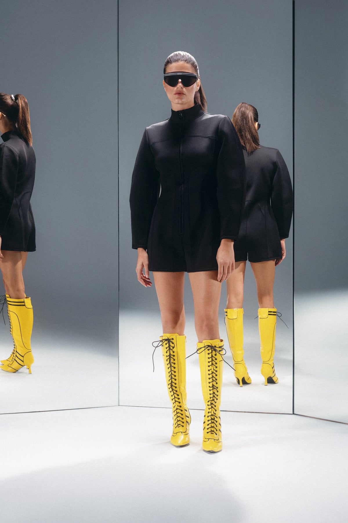 Noir Romper